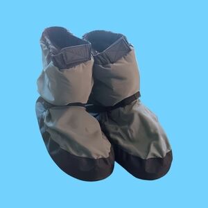 Bloch Women's Warm Up Booties Dance Shoe Gray NWT Sz SM